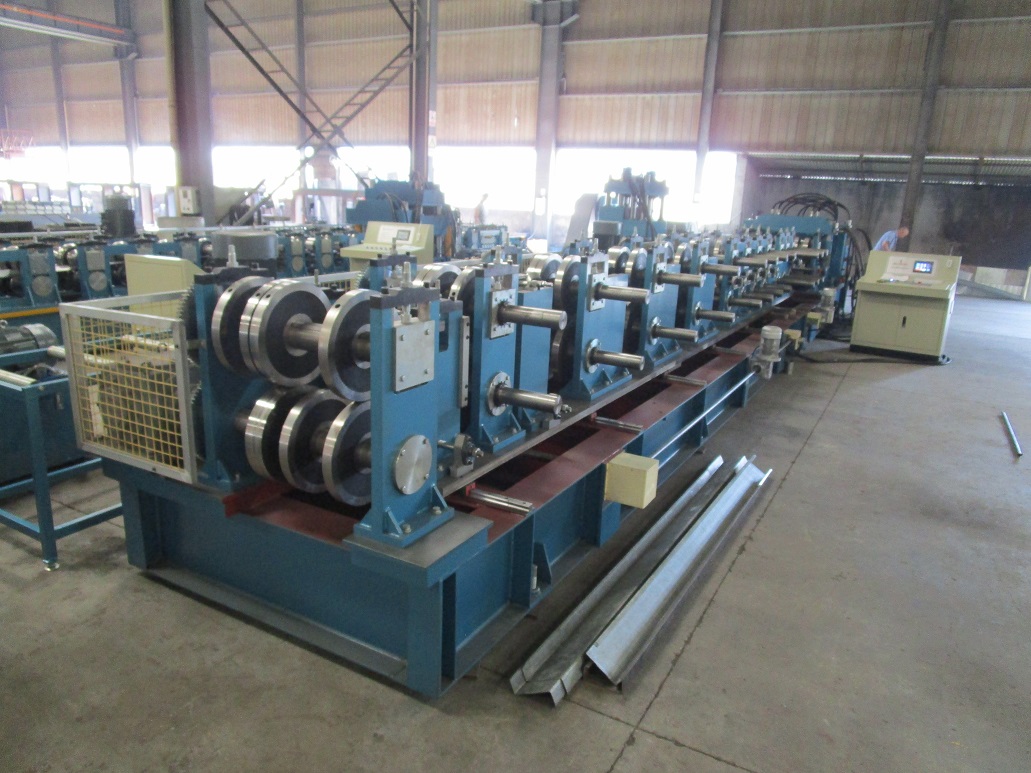 automatic CZ purlin roll forming machine