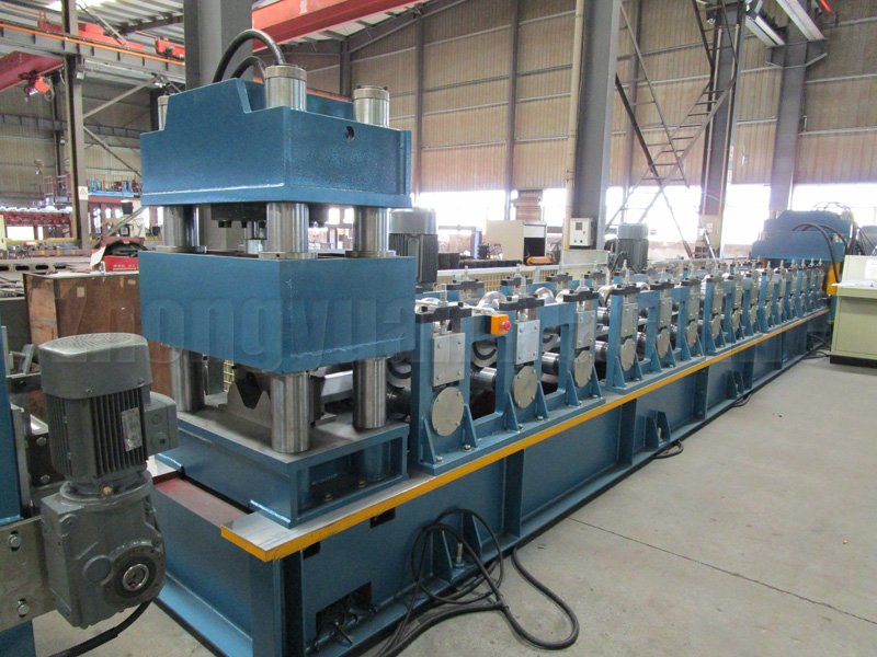 Highway Guardrail Roll Forming Machine/Guardrail Roll Forming Machine