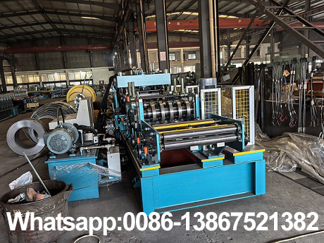 Zhongyuan cz purlin forming machine