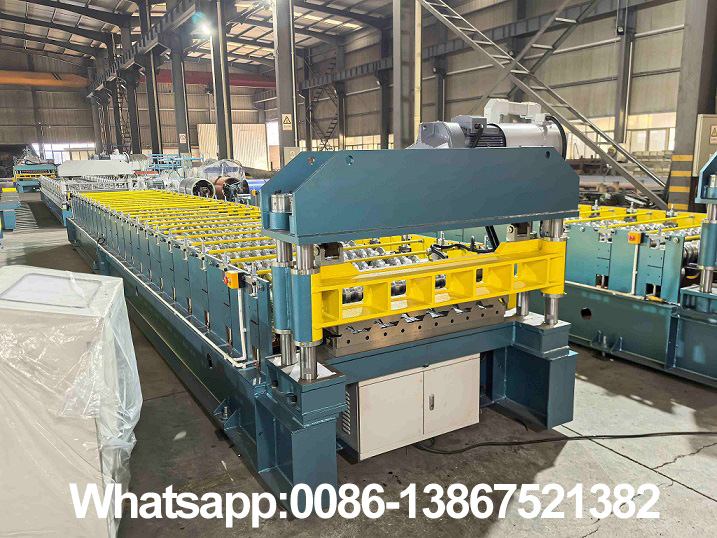 Zhongyuan roofing roll forming machine