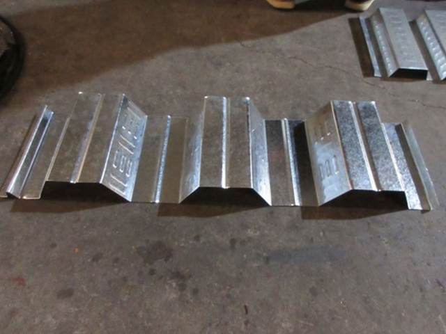 Produced-by-Double-Layer-Roll-Forming-Machine-For-Floor-Decking-2