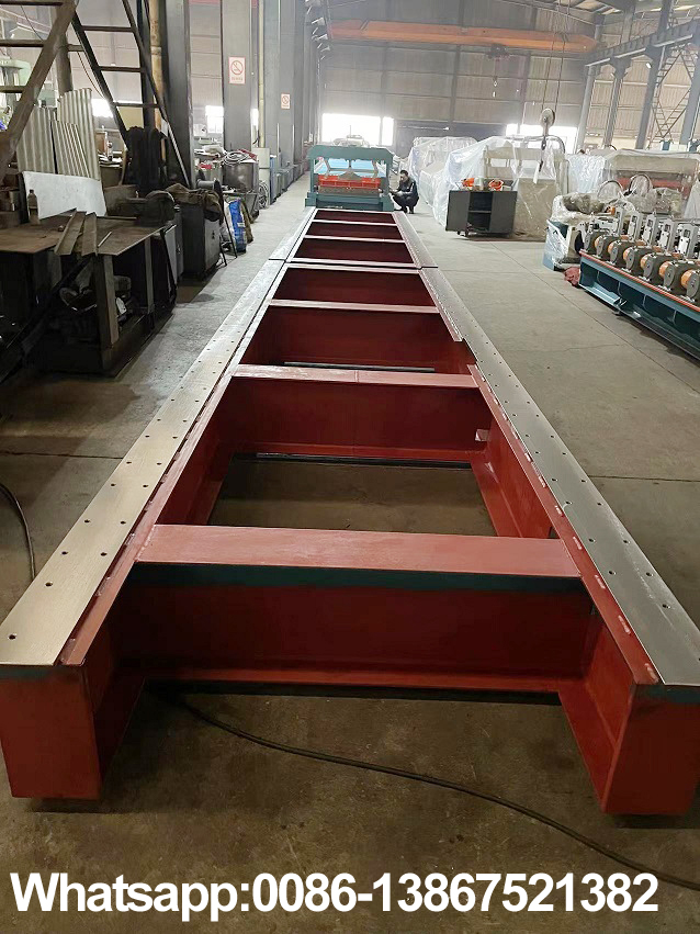 Roof wall panel roll forming machine manufacture