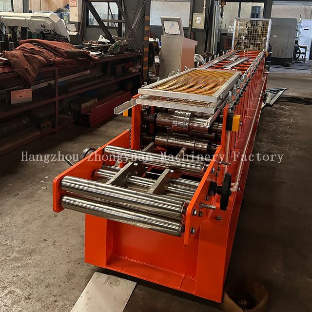 Hungary C Fence Sheet Roll Forming Machine for New Design