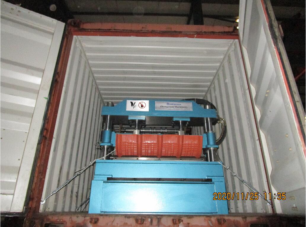 Roof crimping machine to Egypt on November 25,2021 