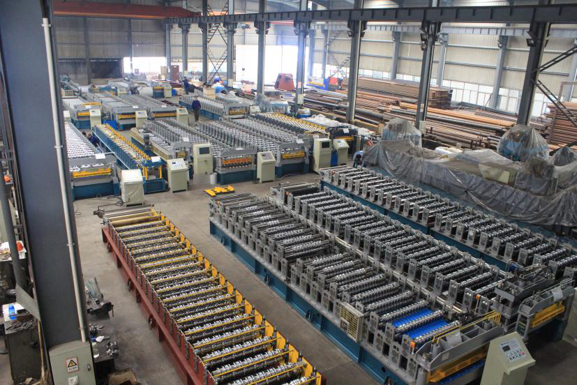 Ready roll forming machine in ZHONGYUAN factory