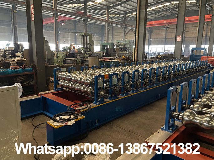 Zhongyuan steel glazed tile roll forming machine