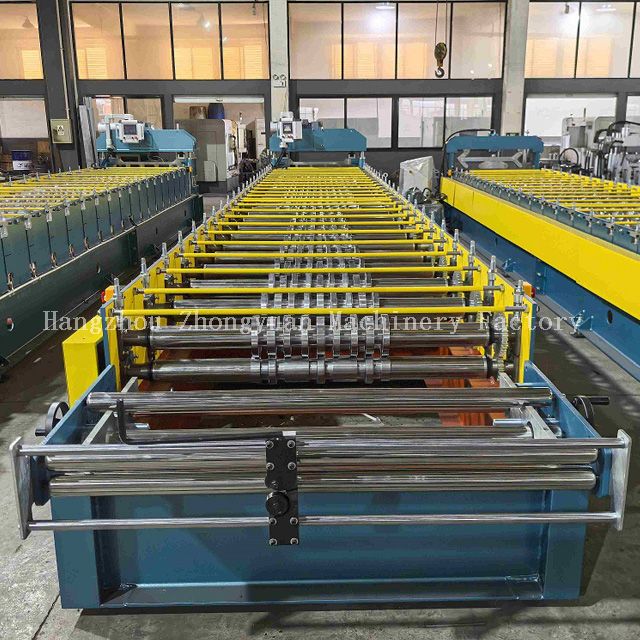 High Speed Roofing Roll Forming Machine with Electric Cutting