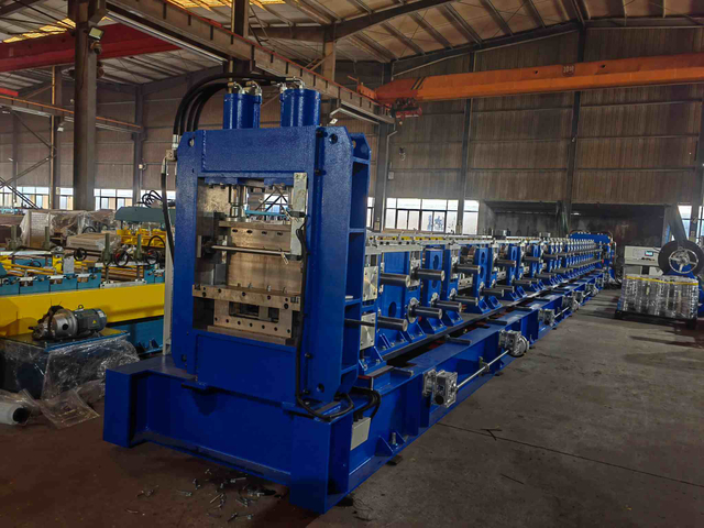 YX154-360 4mm Roll forming machine
