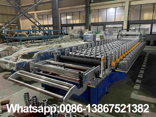 Zhongyuan tile sheet roll forming machine