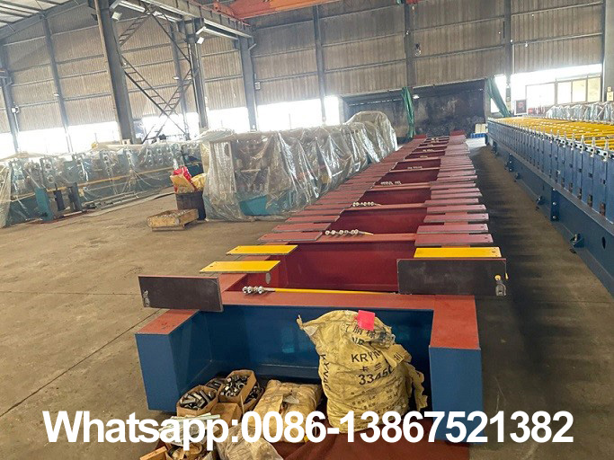 Zhongyuan floor deck roll forming machine