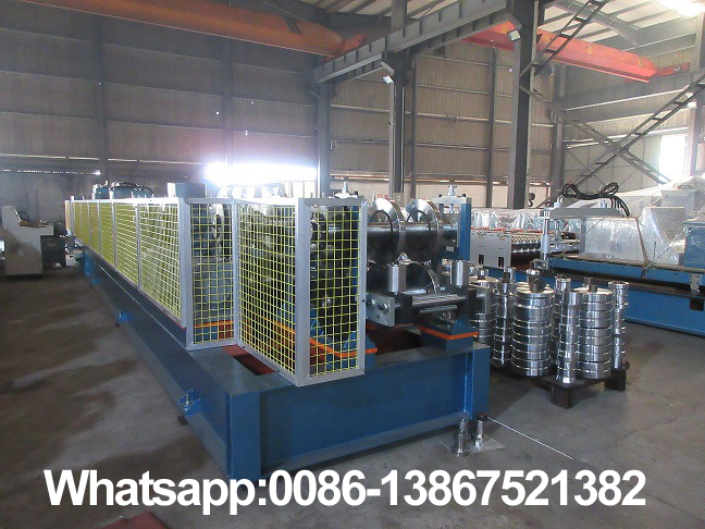 Zhongyuan steel purlin roll forming machine