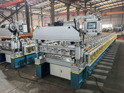 European Structure Roof Sheet Roll Forming Machine With Electric Cutting-2
